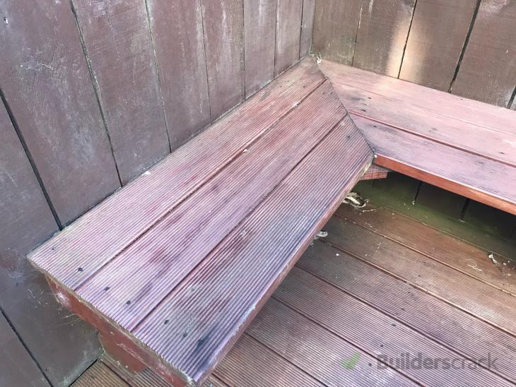 Removal of corner deck bench (# 544405) | Builderscrack