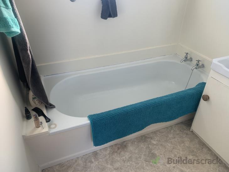 Bathroom Job ( 544643) Builderscrack