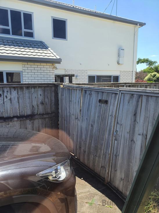 Gate Repair or replace ( 553780) Builderscrack