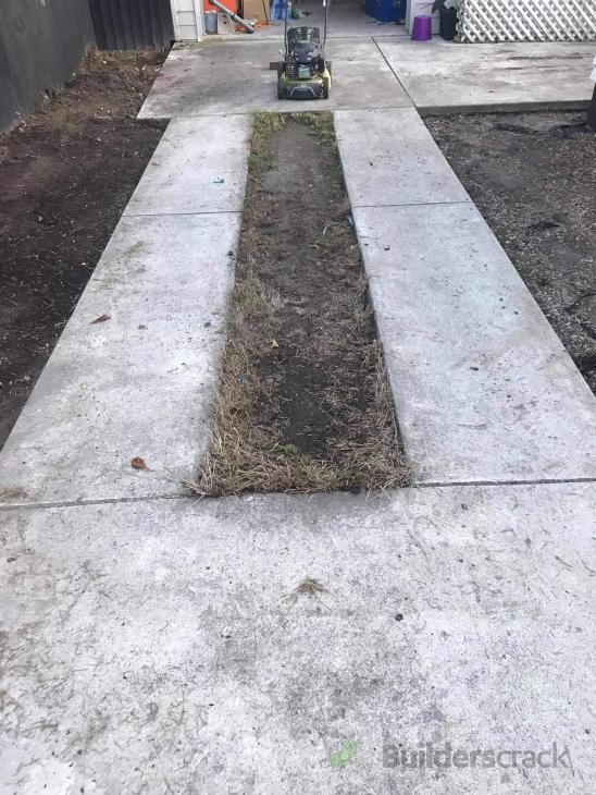 Concrete driveway filler ( 557442) Builderscrack