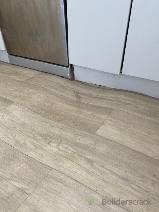 Sagging kitchen floor ( 561748) Builderscrack