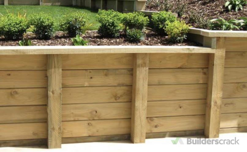 Small timber garden wall (# 565074) | Builderscrack