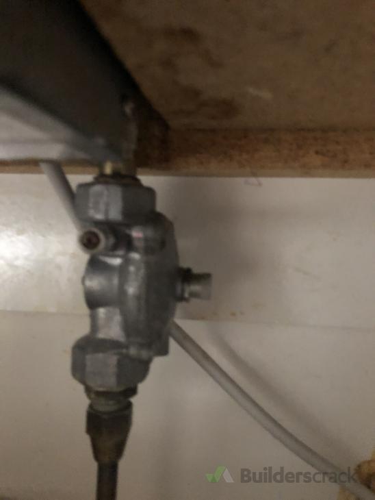 Install replacement Gas stove top ( 572045) Builderscrack