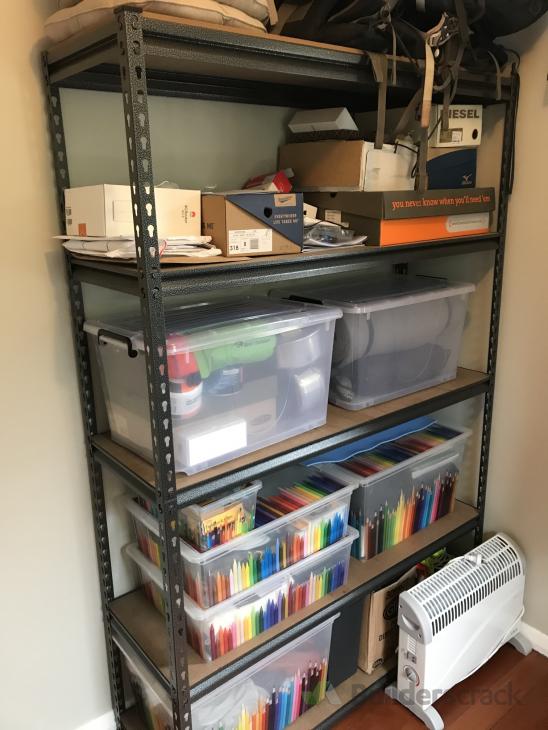 Fixing units to the wall to earthquake proof them ( 574127