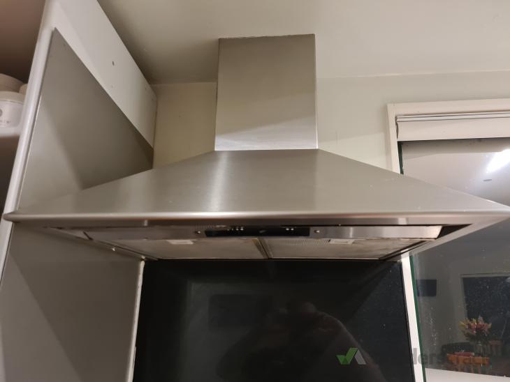 Rangehood installed ( 581328) Builderscrack