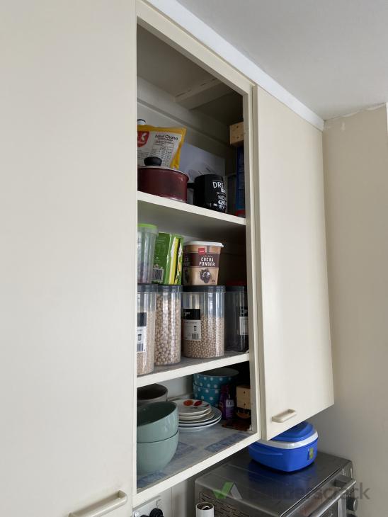 Kitchen Cabinet Door (# 574149) | Builderscrack
