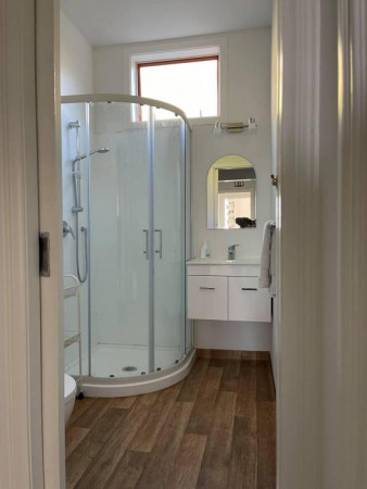 Another bathroom painting:))