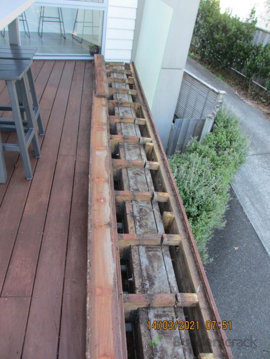 Deck boundary joist remediation (# 590860) | Builderscrack