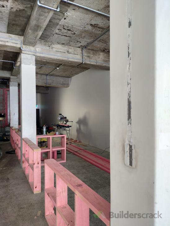 Sand blasting walls ( 597042) Builderscrack