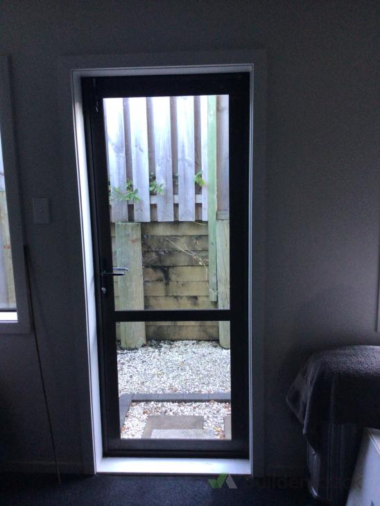 Install dog door ( 602357) Builderscrack