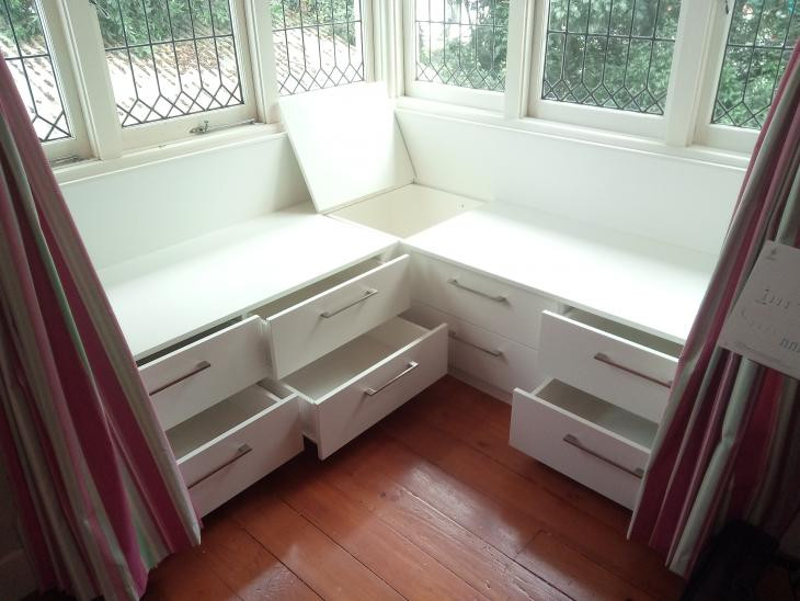 Corner bench 7 storage