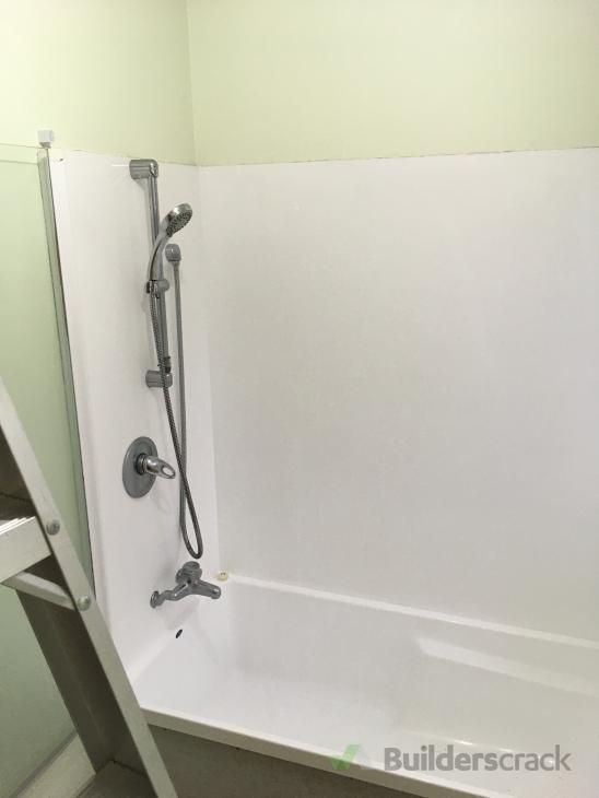 Shower/Bath wall renovation (# 615476) | Builderscrack