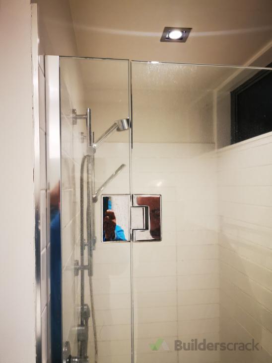 Shower Door Fix ( 615492) Builderscrack