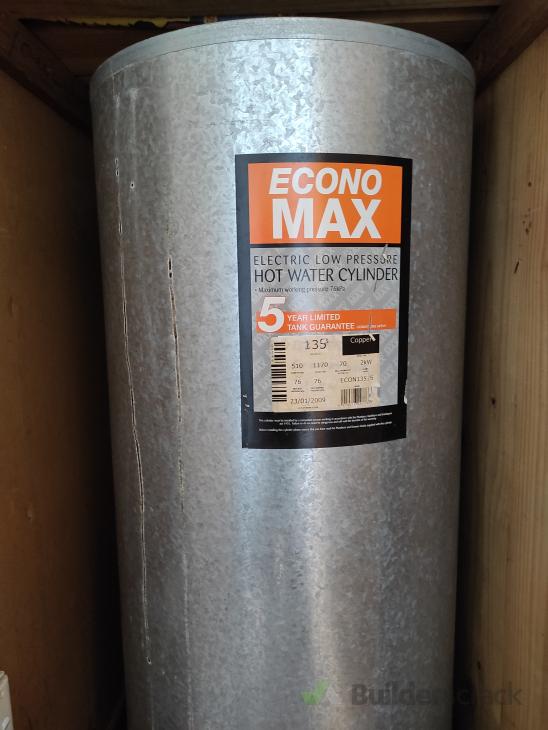 Hot water cylinder making loud humming noise ( 631730) Builderscrack