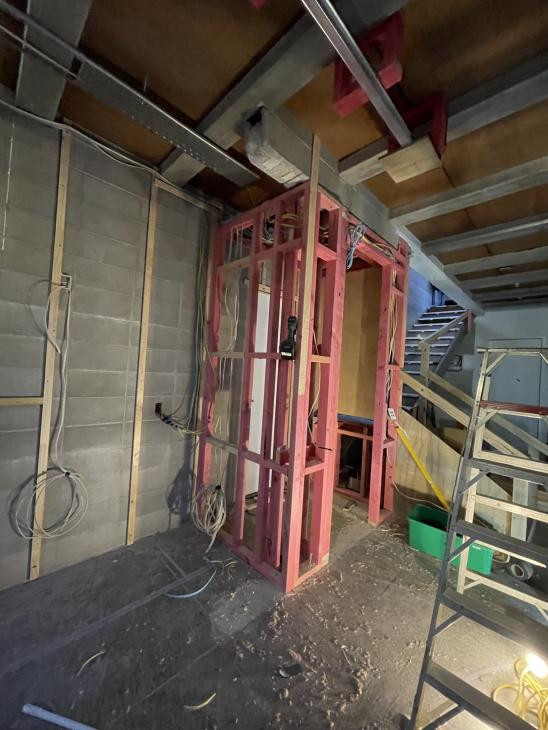 Entry way to room and Electrical wiring