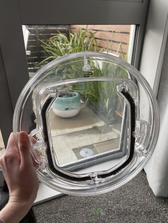 Double glazing cat door installation ( 641612) Builderscrack