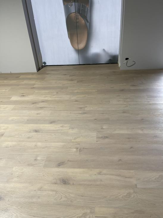 Supplied and installed cork planks to a new Retail shop in Newmarket