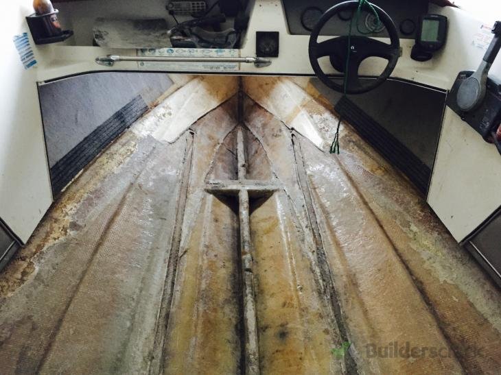 Fiberglass Boat Repairs 122355 Builderscrack