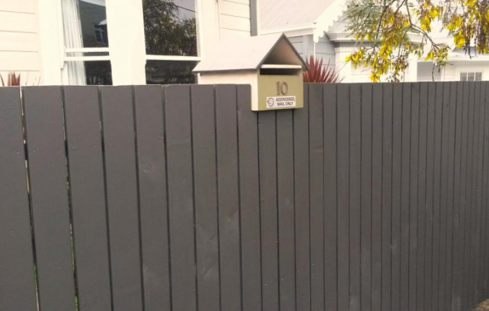 Charcoal fencing