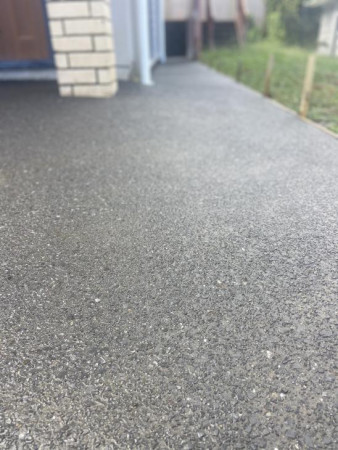 Exposed 10mm concrete