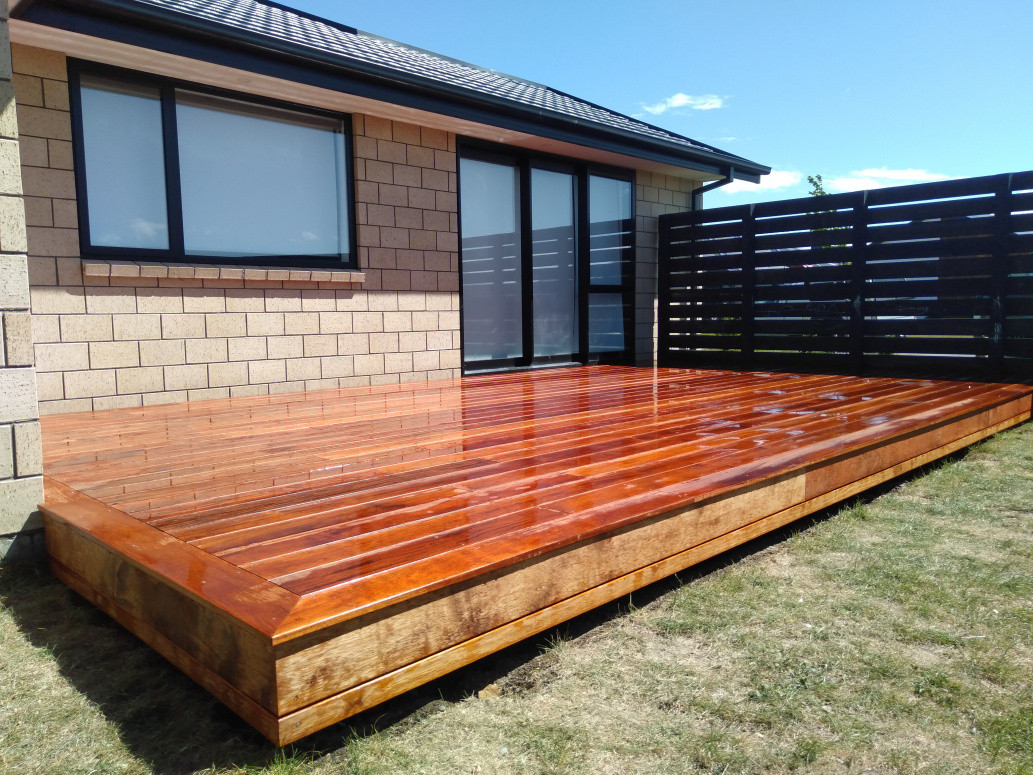 Kwila decks Builderscrack