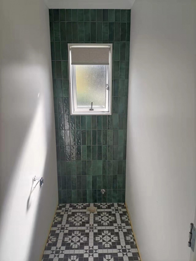Bathroom Feature Wall and Floor Tiling
