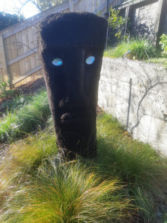 Ola  The friendly sculpture