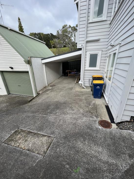 Concrete slab break up approx 3m x 9m ( 752232) Builderscrack